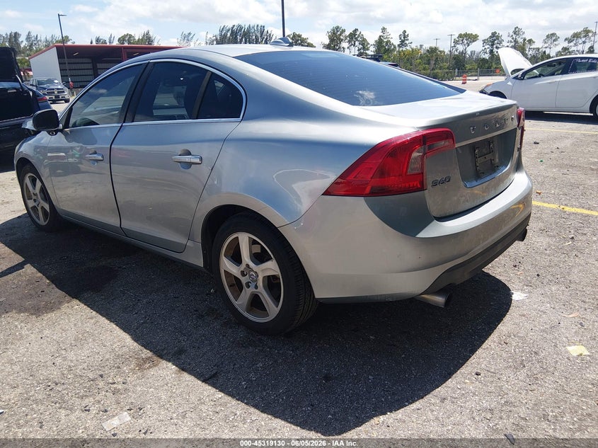Vin: yv1612fs6d1220815, lot: 45817063, volvo s60 t5 20133
