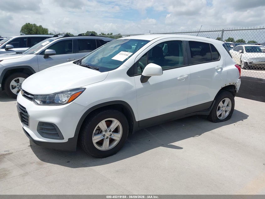 Vin: kl7cjnsm1nb502385, lot: 45817121, chevrolet trax awd ls 20222