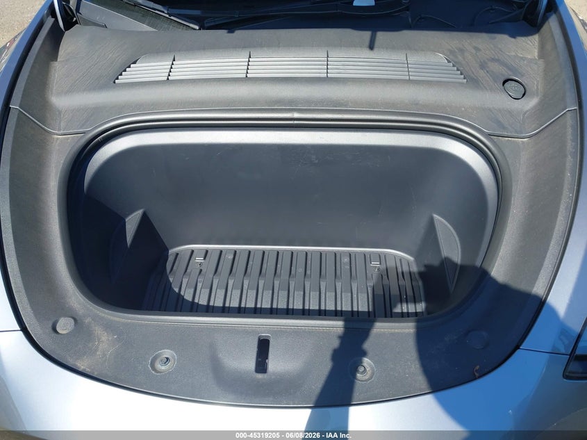 TESLA MODEL Y - zdjęcie 10