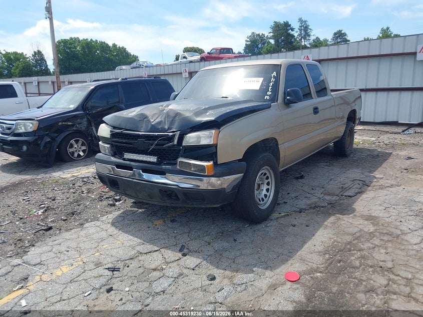 2006 CHEVROLET SILVERADO 1500 auction photo 2