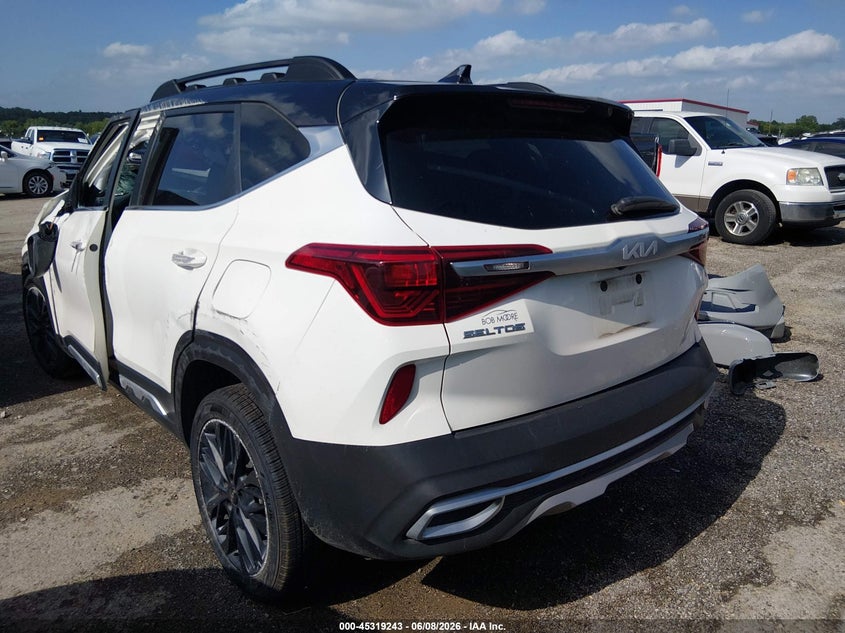 Vin: kndeuca25n7295137, lot: 45817176, kia seltos nightfall edition 20223