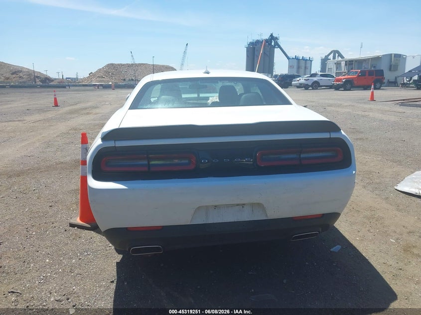2018 Dodge Challenger Gt Awd VIN: 2C3CDZGG8JH322976 Lot: 45319251