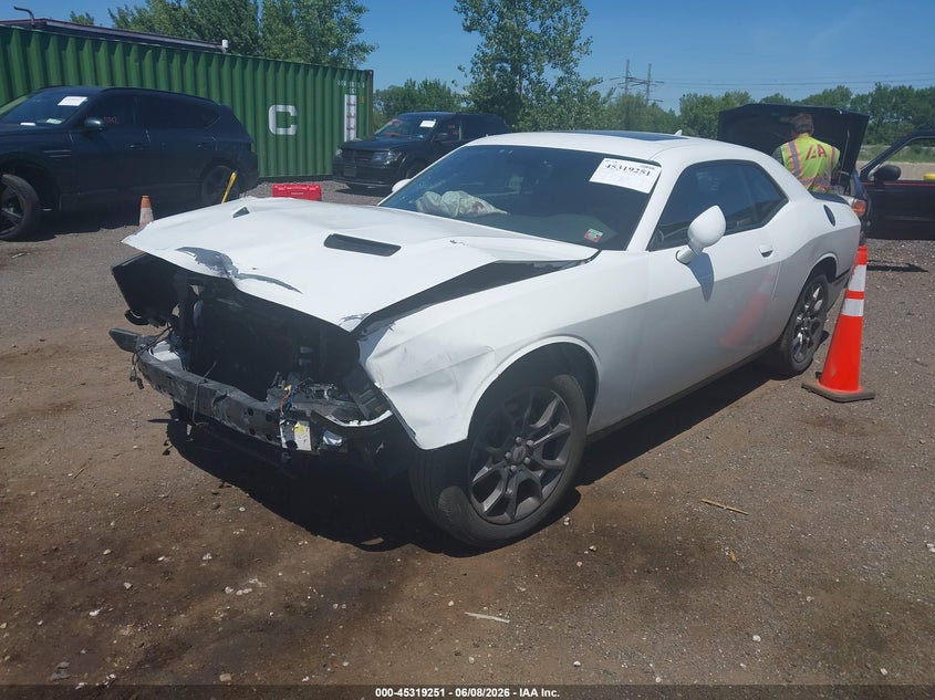 Vin: 2c3cdzgg8jh322976, lot: 45817184, dodge challenger gt awd 20182