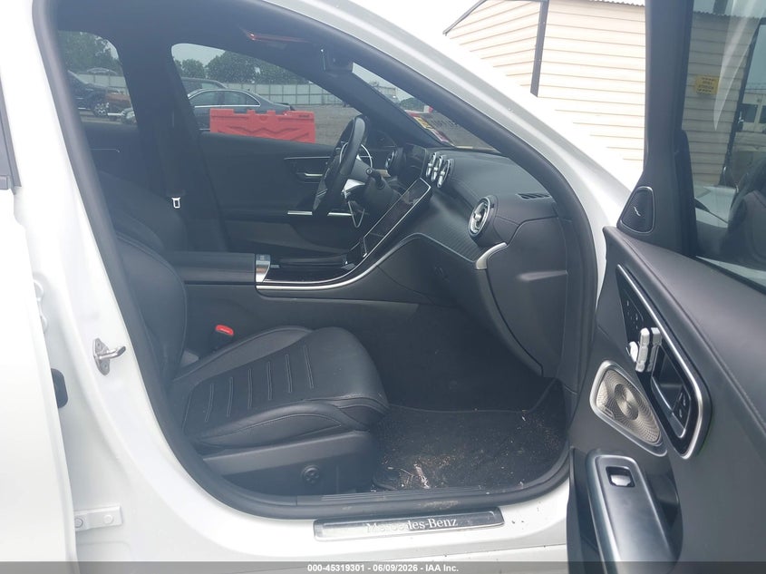 2022 MERCEDES-BENZ C 300 SEDAN — Photo 5
