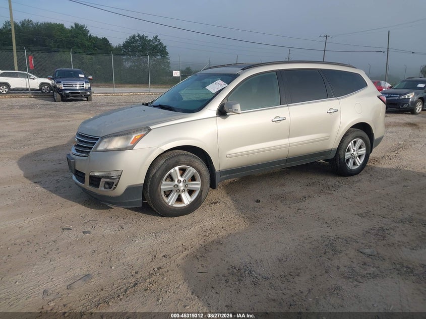 2014 CHEVROLET TRAVERSE auction photo 2
