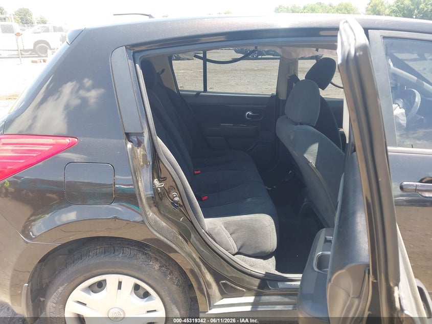 2011 NISSAN VERSA auction photo 8