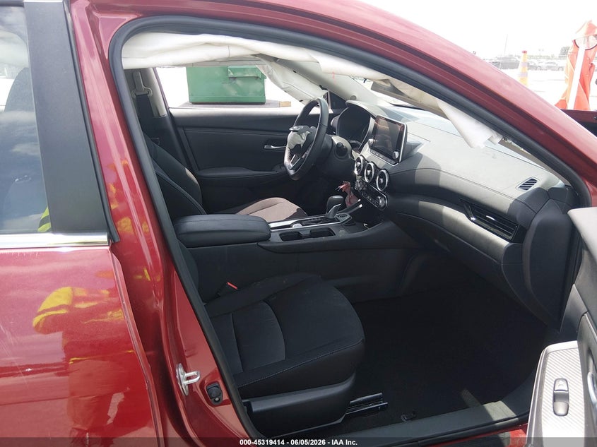 2025 NISSAN SENTRA auction photo 5