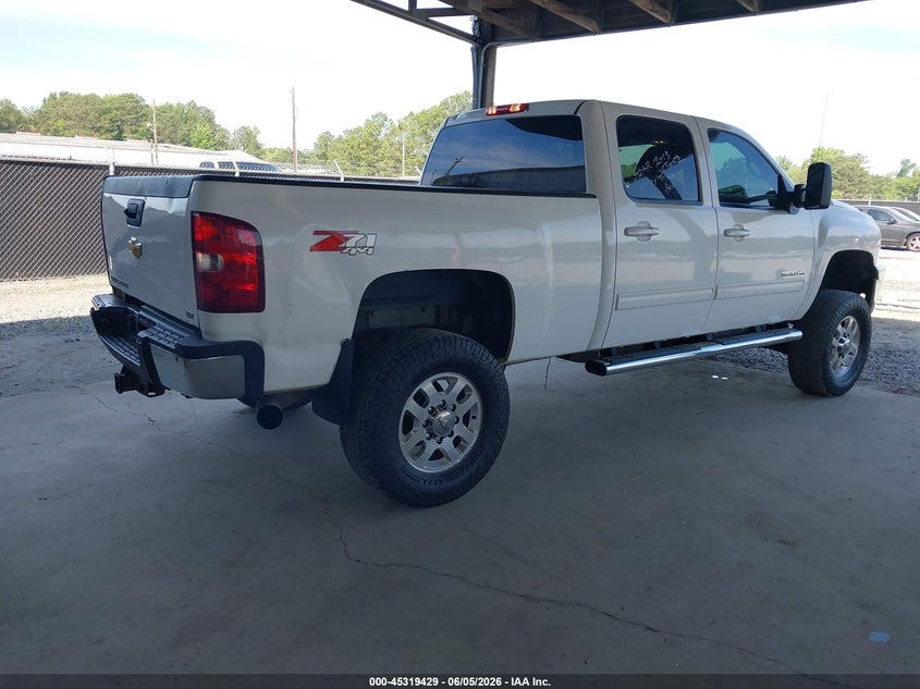 2013 Chevrolet Silverado Silverado 3500Hd Srw Ltz white Lot 111045319429 Vin 1GC4K1C83DF168043