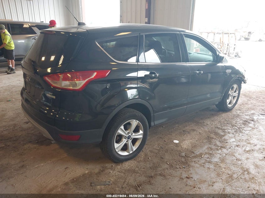 2014 FORD ESCAPE auction photo 4