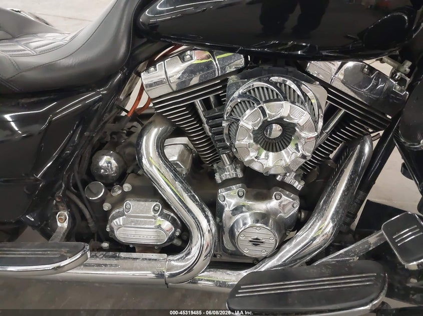 2013 Harley-Davidson Fltrx Road Glide Custom VIN: 1HD1KHM18DB652874 Lot: 45319485