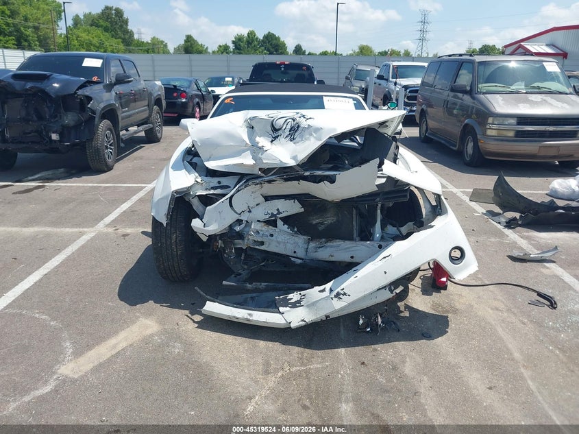 2014 Chevrolet Camaro 1Lt VIN: 2G1FB3D38E9127143 Lot: 45319524
