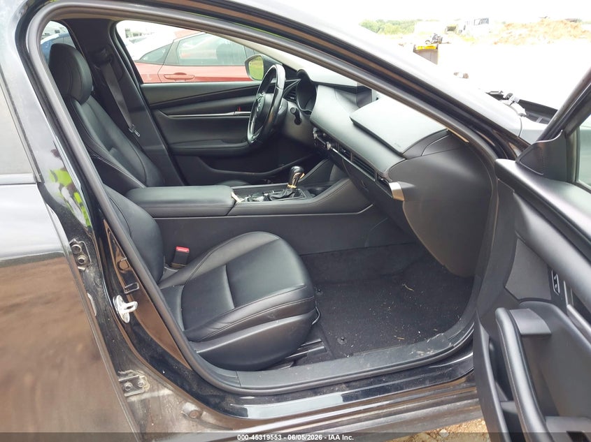 2021 MAZDA MAZDA3 2.5L I-4 DI, DOHC, V(VIN: JM1BPABLXM1322176