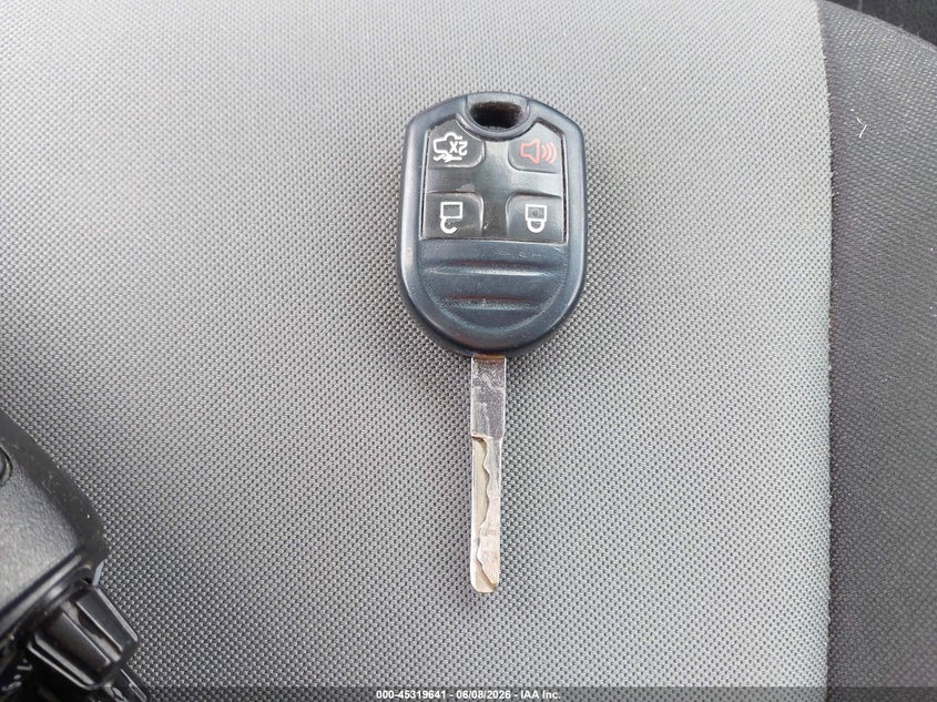 VIN 3FADP4AJ2KM154887 2019 FORD FIESTA S