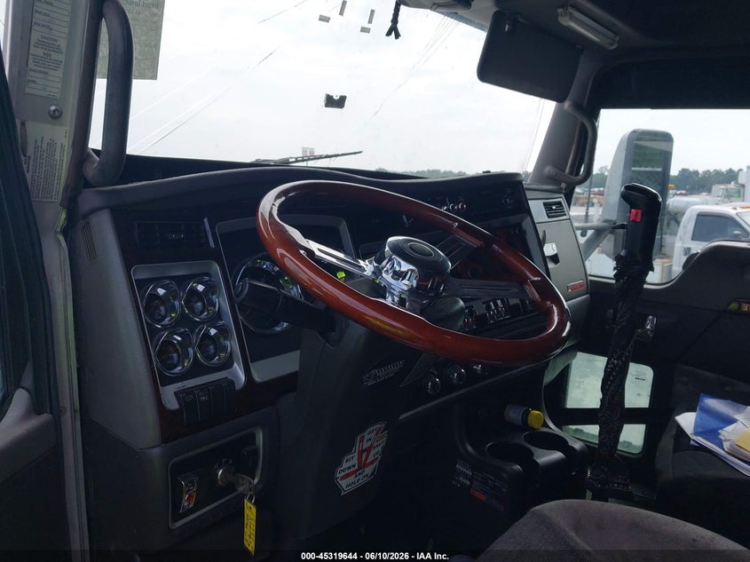 2015 OTHER KENWORTH CONSTRUCTION T660 TRUCK N/A