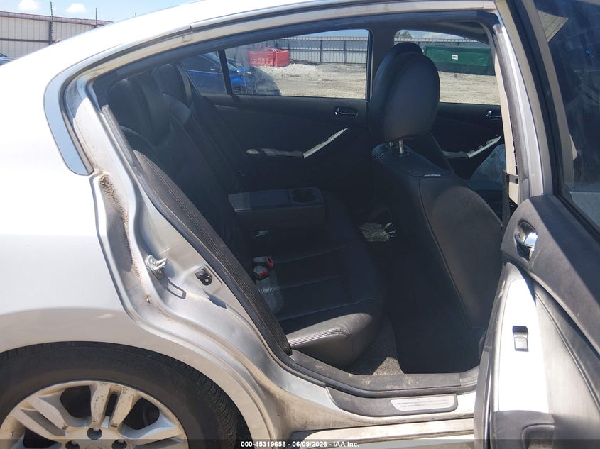 2011 NISSAN ALTIMA auction photo 8