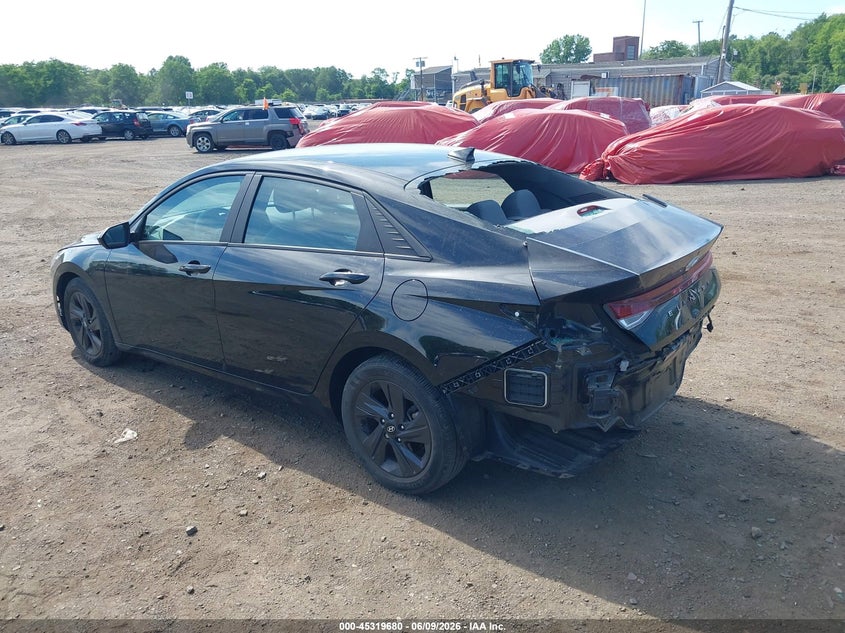 2023 HYUNDAI ELANTRA auction photo 6