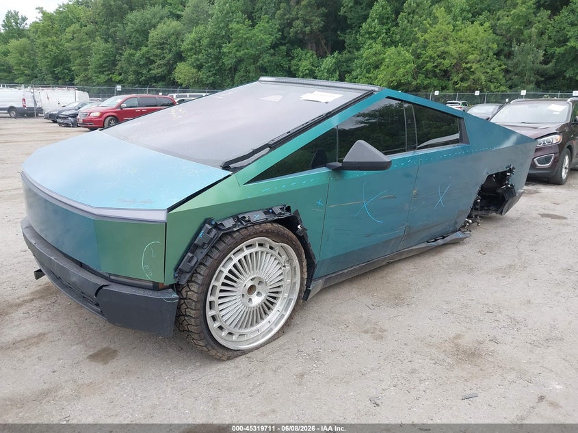 Vin: 7g2cehed5ra035716, lot: 45817644, tesla cybertruck all-wheel drive 20242