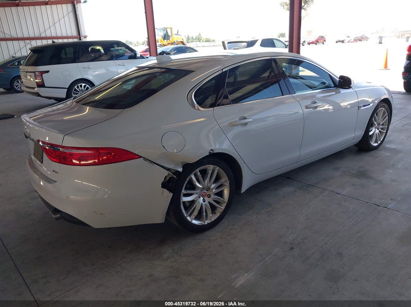 Vin: sajbh4ev6jcy53260, lot: 45817665, jaguar xf 35t portfolio limited edition 20184
