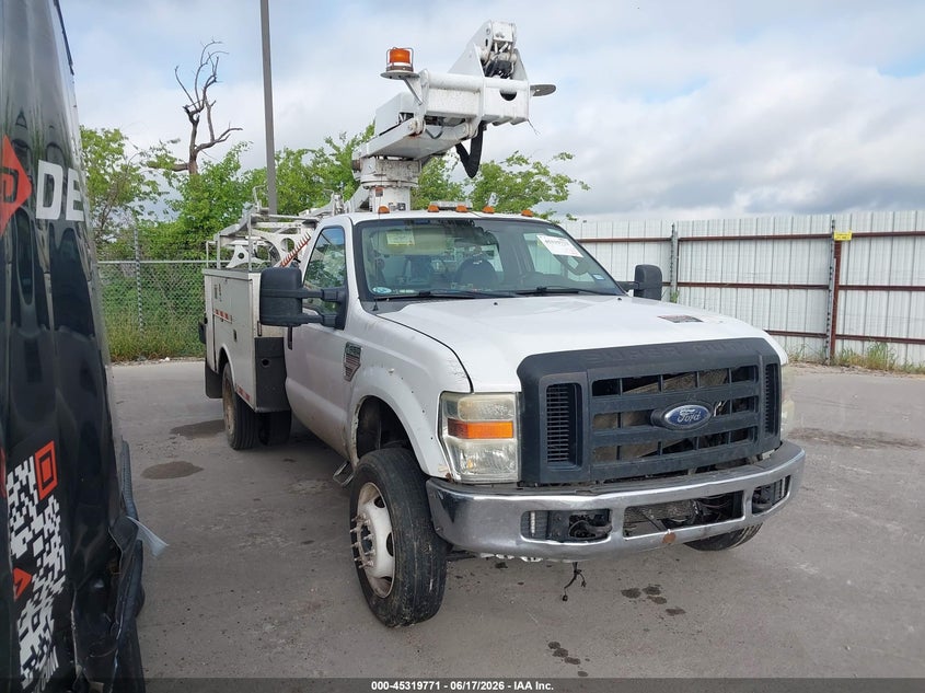 2008 Ford F-450 Chassis Xl/Xlt VIN: 1FDXF46RX8EE23138 Lot: 45319771