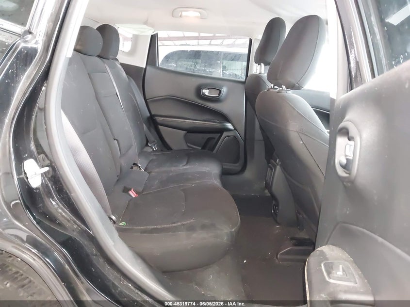 2018 JEEP COMPASS auction photo 8
