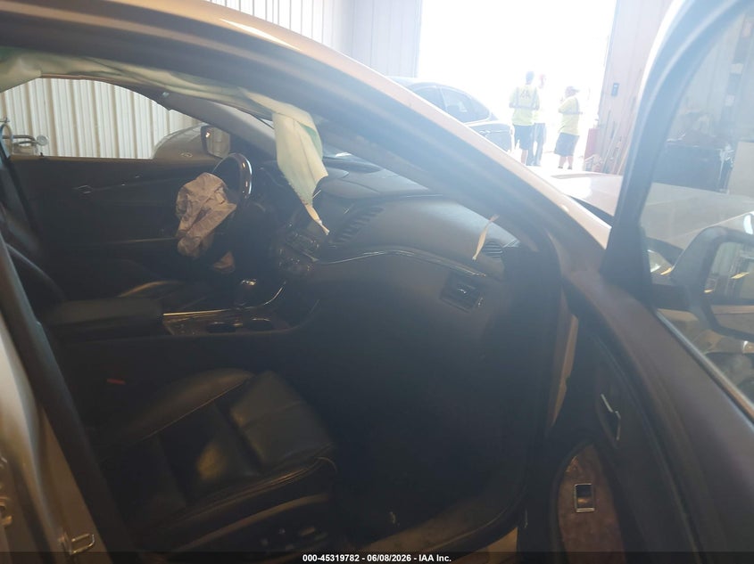 2014 CHEVROLET IMPALA auction photo 5