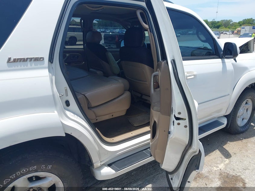 2003 Toyota Sequoia Limited V8 VIN: 5TDZT38A73S171181 Lot: 45319801