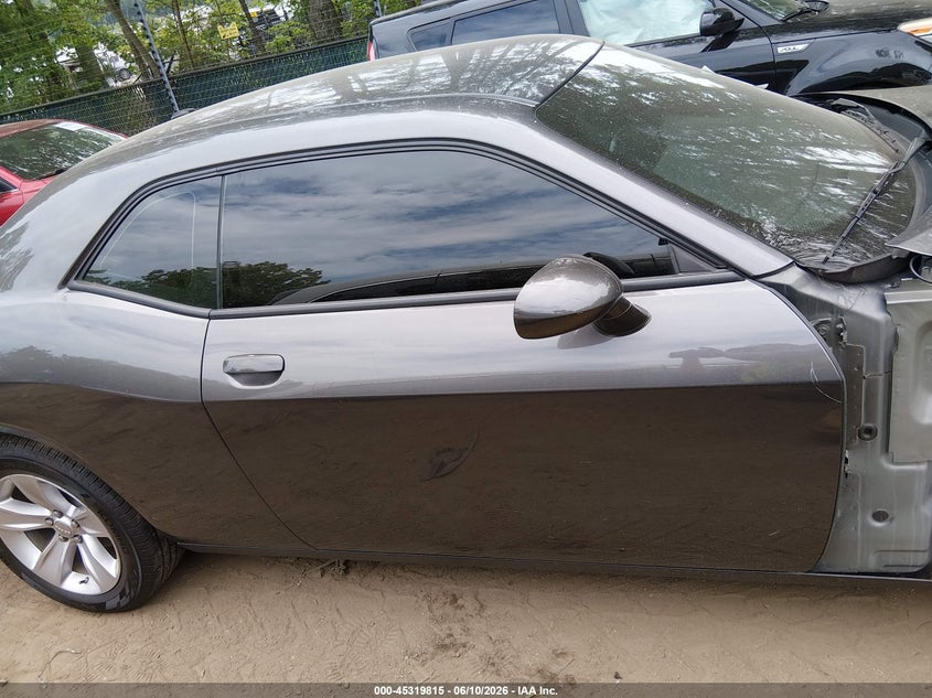 DODGE CHALLENGER - zdjęcie 14
