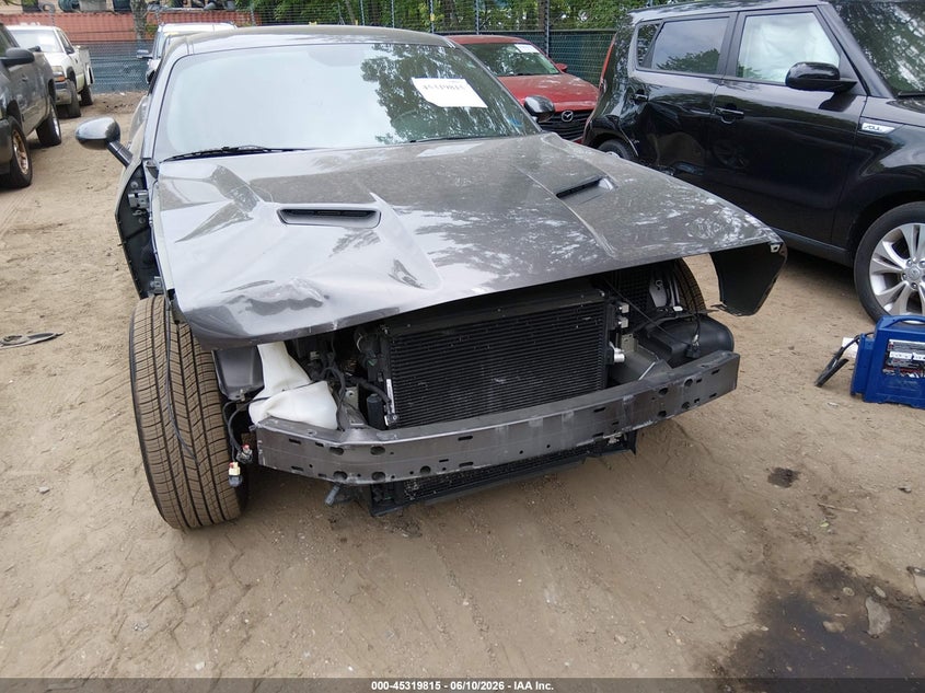 DODGE CHALLENGER - zdjęcie 6