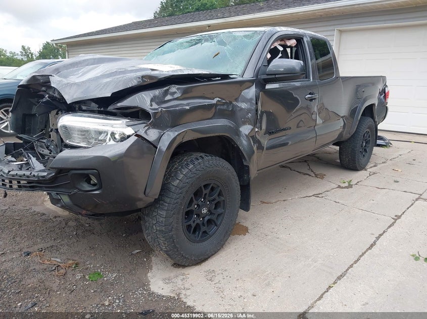 3TYSZ5AN3NT081705 2022 TOYOTA TACOMA SR5 V6 photo 1