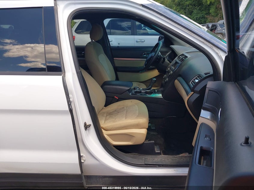 2017 FORD EXPLORER auction photo 5