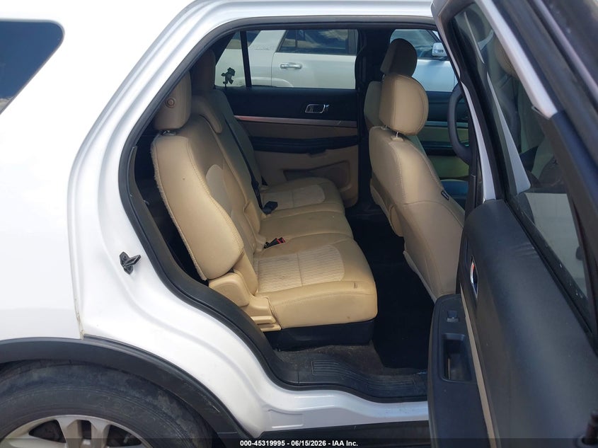 2017 FORD EXPLORER auction photo 8