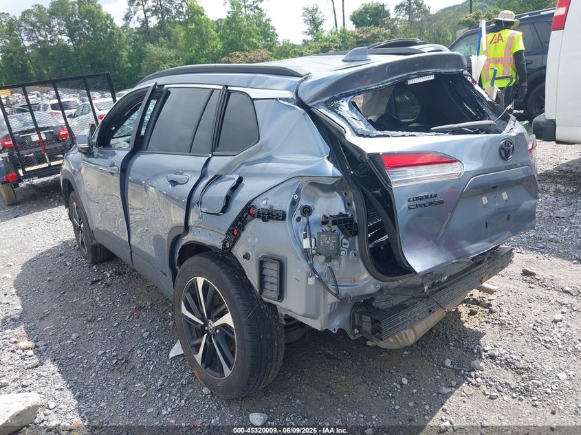 2024 TOYOTA COROLLA CROSS HYBRID auction photo 3