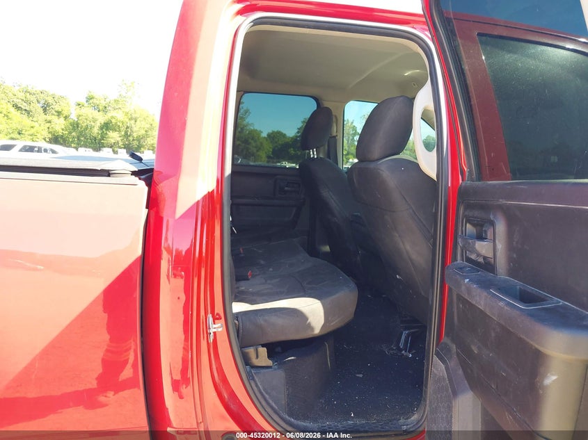 2019 RAM 1500 CLASSIC auction photo 8