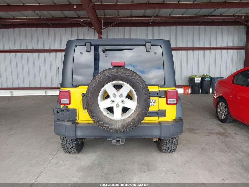 2015 Jeep Wrangler Unlimited - widok 16