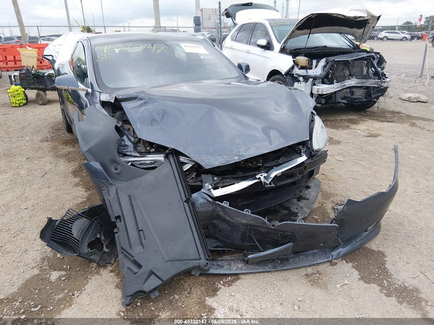 2020 Tesla Model S Long Range Dual Motor All-Wheel Drive/Long Range Plus Dual Motor All-Wheel Drive VIN: 5YJSA1E24LF369357 Lot: 45320147
