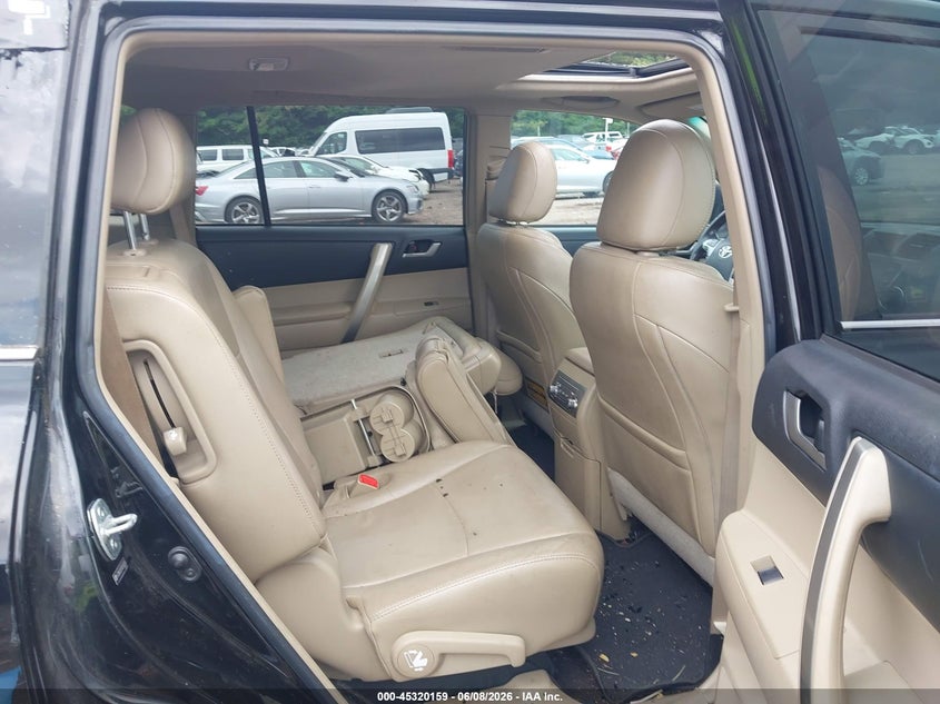 2013 TOYOTA HIGHLANDER SPORT UTILITY VEHICLE 3.5L V-6 DOHC, VVT, 270HP