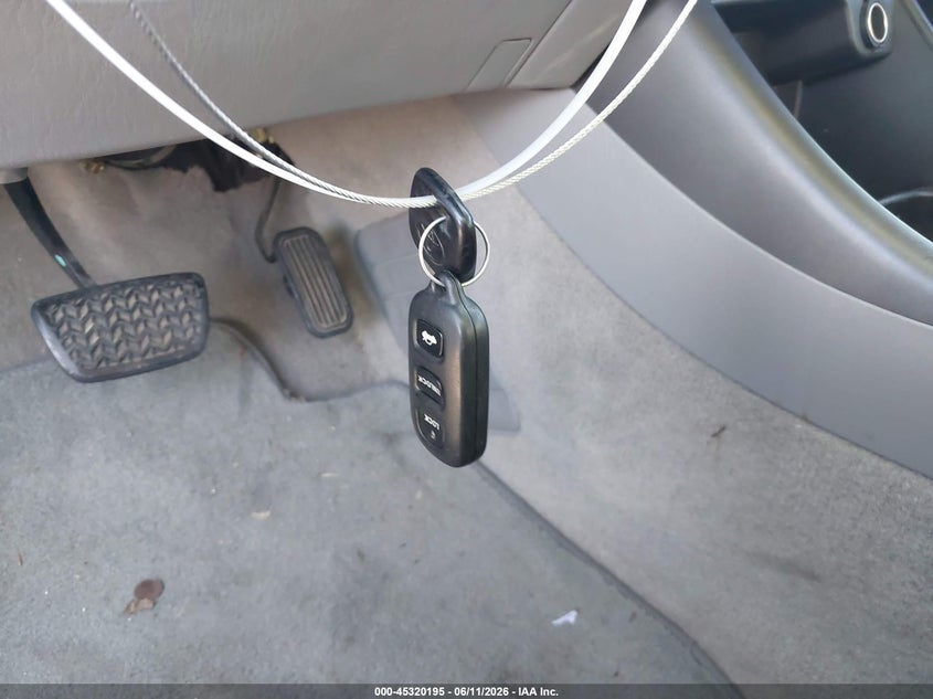 2002 TOYOTA CAMRY SEDAN 2.4L I-4 DOHC, VVT, 157HP