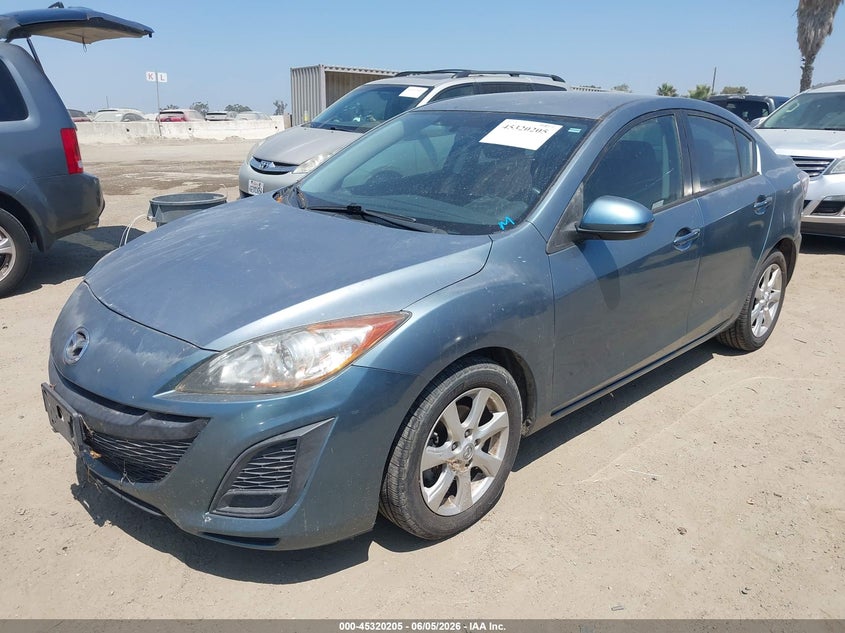 Vin: jm1bl1vg2b1480518, lot: 45818137, mazda mazda3 i touring 20112