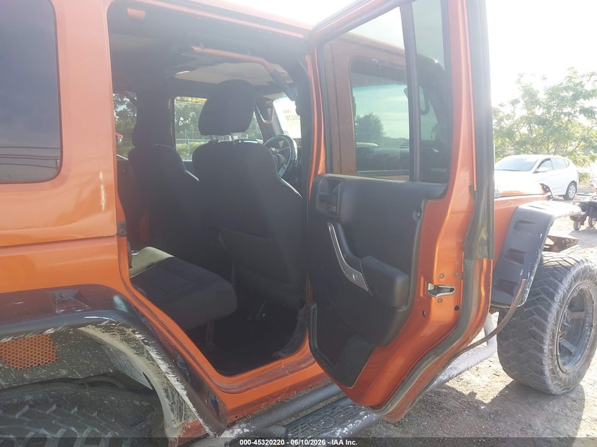 2011 JEEP WRANGLER UNLIMITED auction photo 8