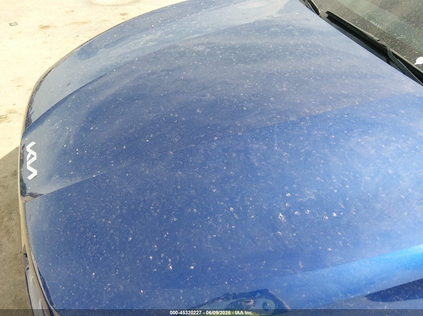 2025 KIA K5 auction photo 6