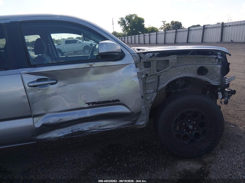 2020 TOYOTA TACOMA auction photo 6