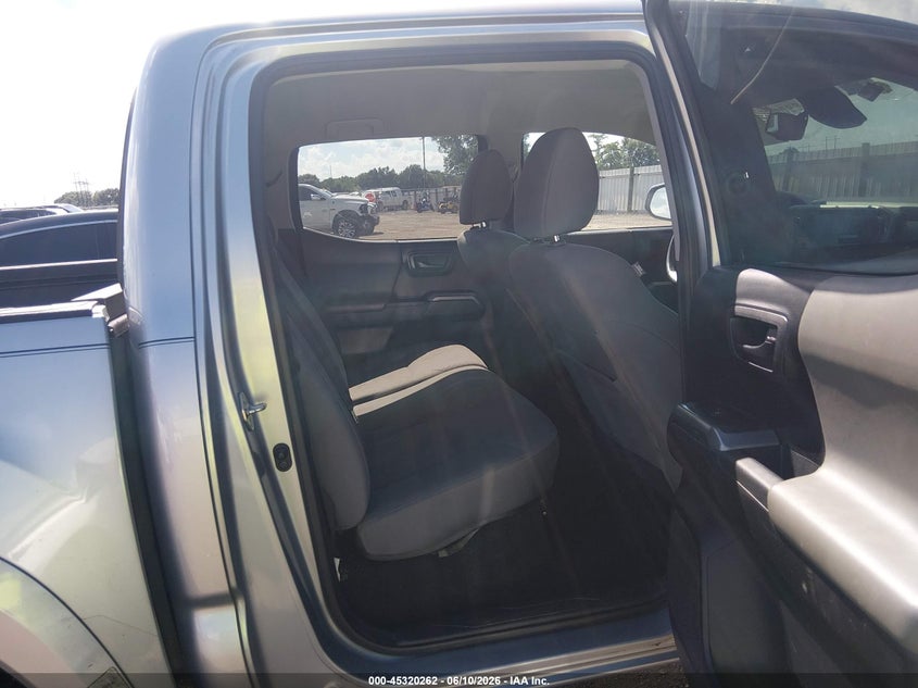 2020 TOYOTA TACOMA auction photo 8