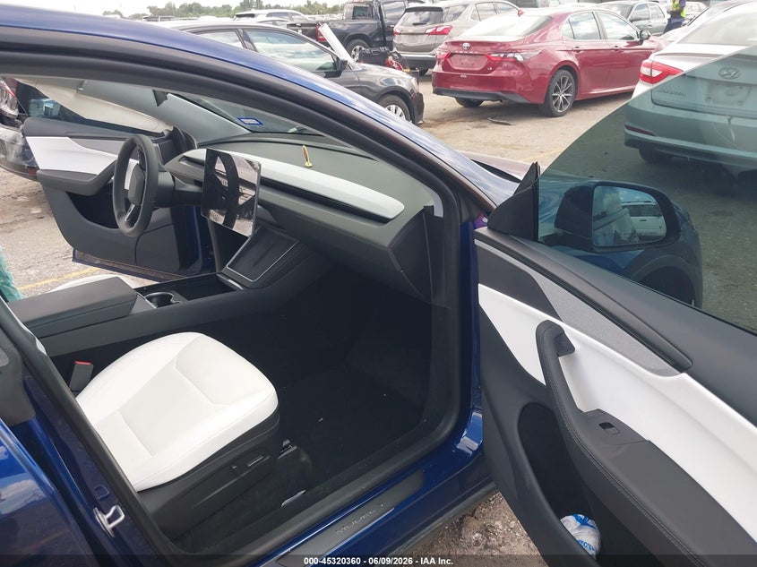 2026 TESLA MODEL Y auction photo 5