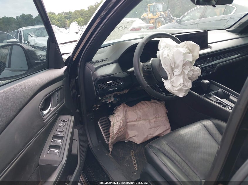 2025 HONDA ACCORD auction photo 5
