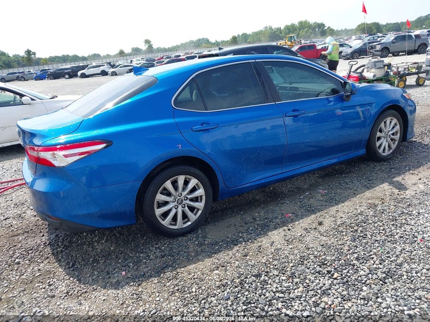 Vin: 4t1b11hk0ku290846, lot: 45818367, toyota camry le 20194