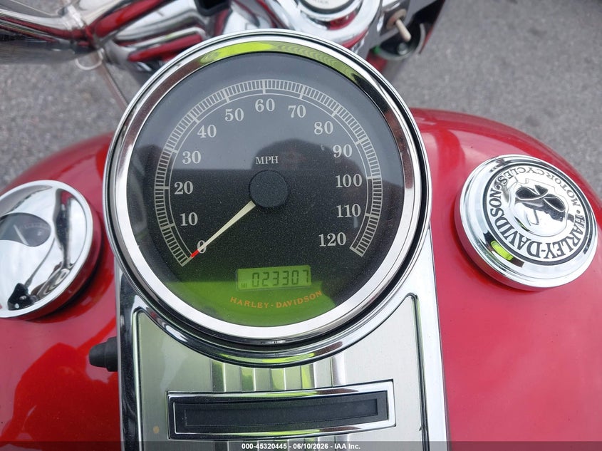2012 Harley-Davidson Flhr Road King VIN: 1HD1FBM1XCB662550 Lot: 45320445
