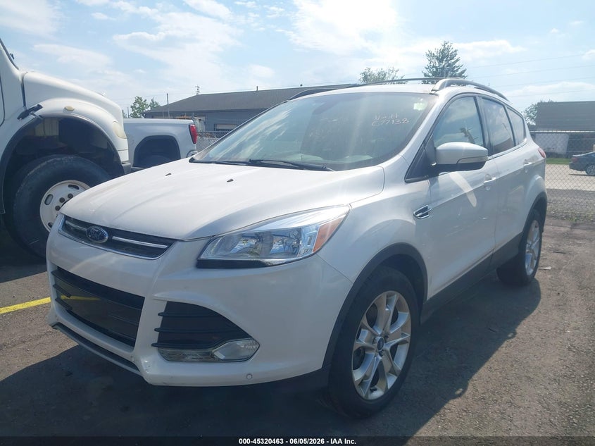 Vin: 1fmcu9h94duc77138, lot: 45818395, ford escape sel 20132