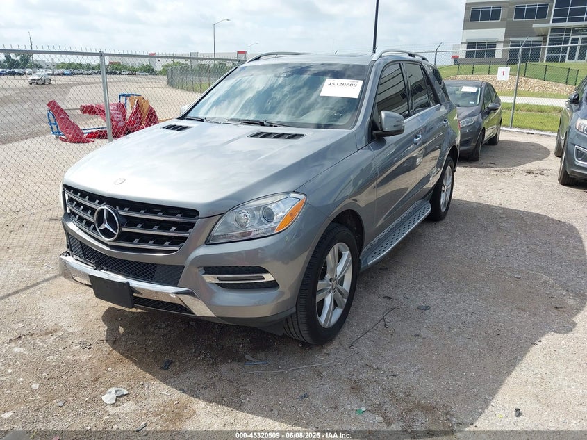 2015 MERCEDES-BENZ ML 350 auction photo 2