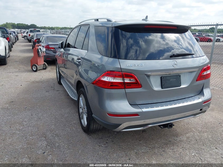 2015 MERCEDES-BENZ ML 350 auction photo 3