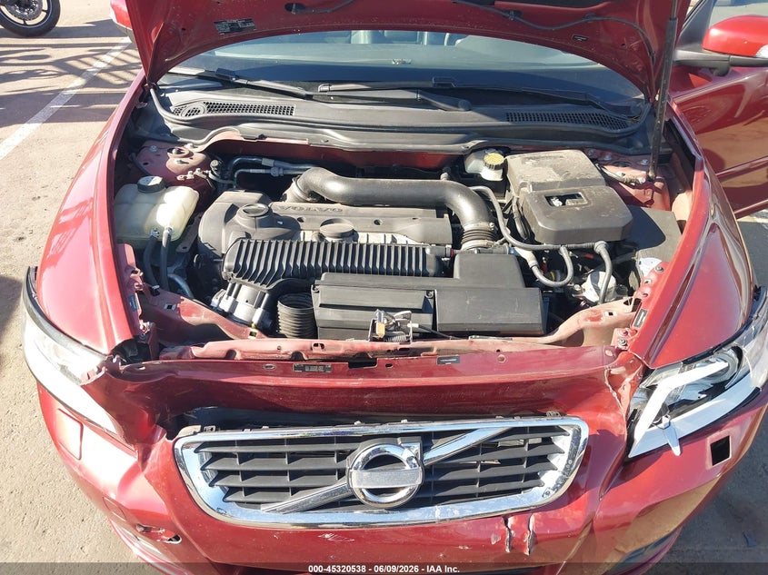 2011 VOLVO V50 WAGON 2.5L I-5 DOHC, VVT, TURBO, 227HP